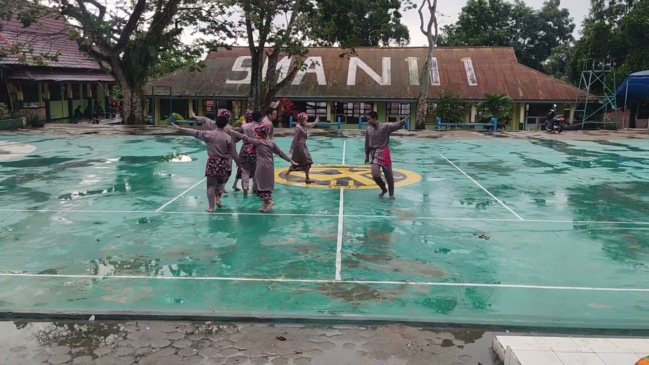 praktek seni budaya tari senandung batanghari 11 ipa 4