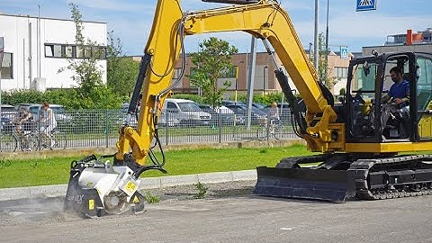 Bộ công cụ cào bóc mặt đường bê tông nhựa trên xe xúc đào mini