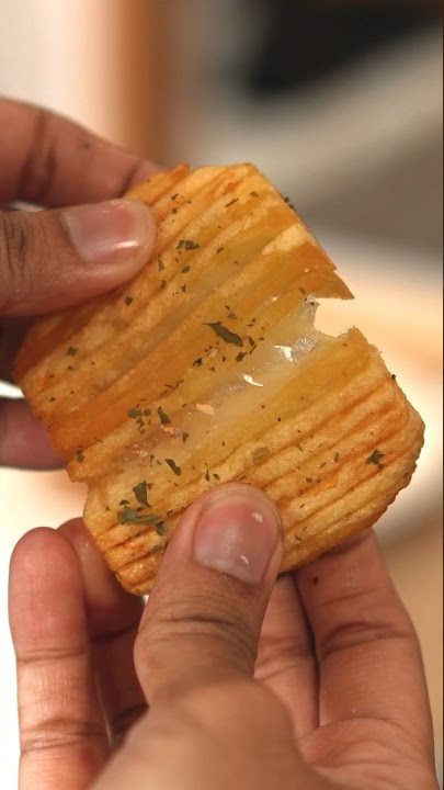 CEMILAN CUMA 1 BAHAN 🔥 Ini BUKAN NANAS ya, ini KENTANG GORENG bentuk accordion gemes!