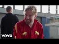 Kaiser Chiefs - Parachute (Behind The Scenes)