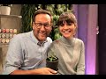 Moderatorin Claire Oelkers zu Gast bei Simon Beeck