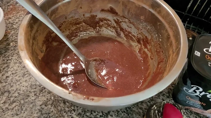 Grandma  home made.   Brownie Ala mod  with   Choc...