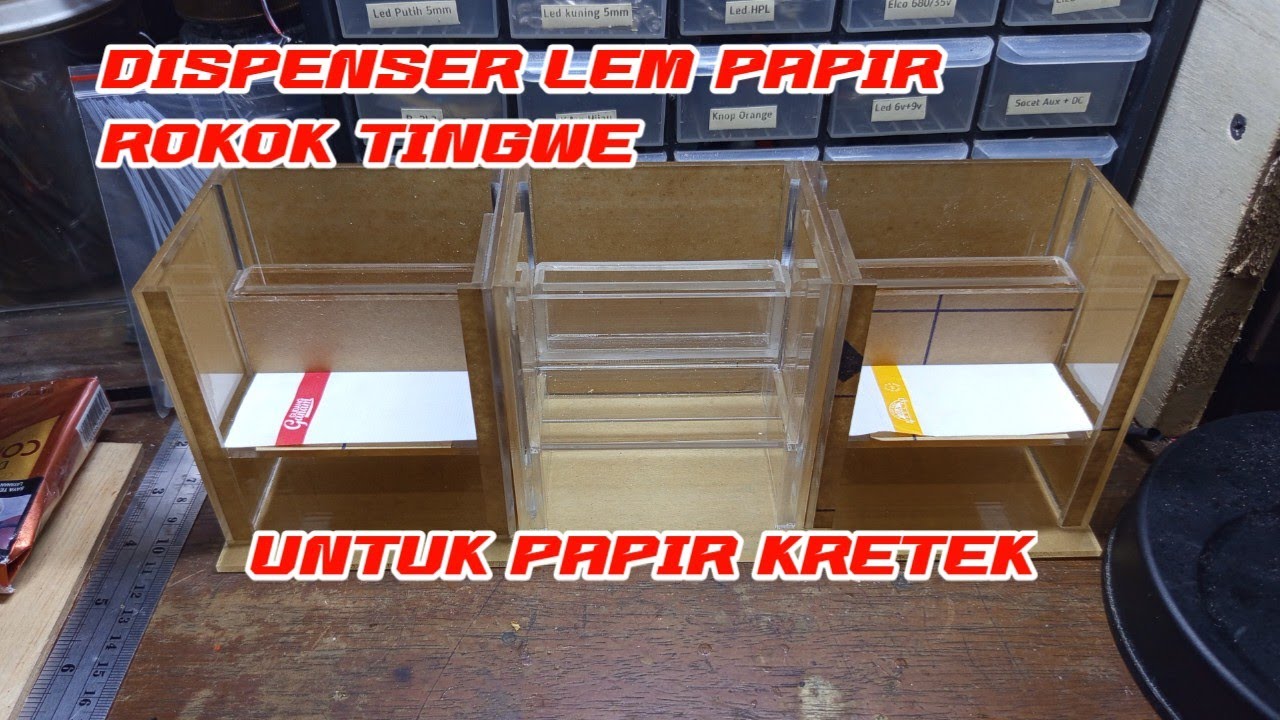 Dispenser lem papir rokok tingwe. Untuk kretek