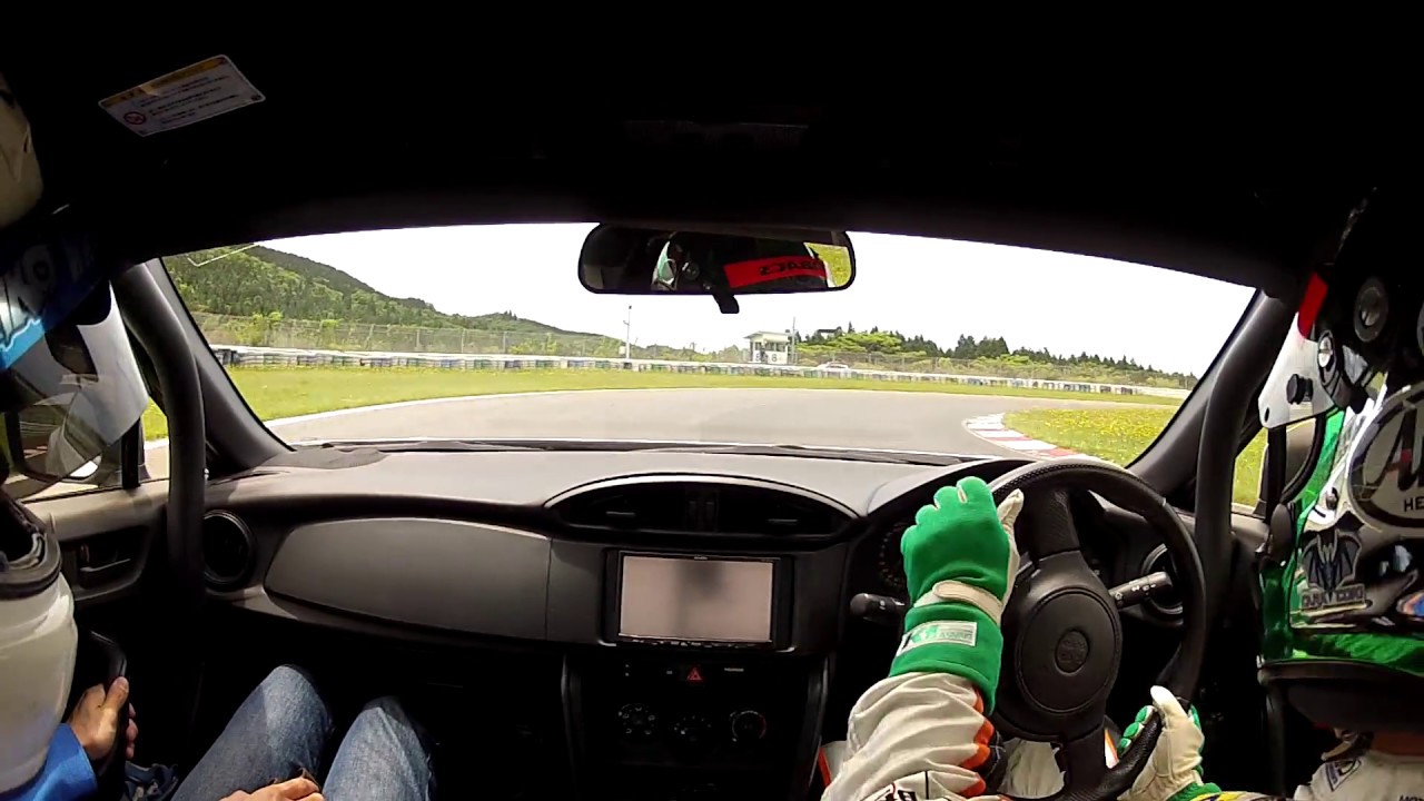 憧れの 土屋圭市 様の横に乗せてもらったよぉ! オートポリス　８６