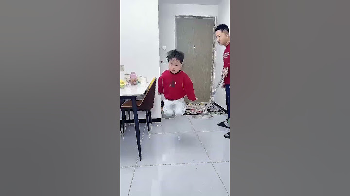 儿子脚不沾地就能到沙发！#呆萌小米宝#萌娃#熊孩子