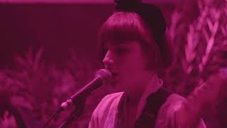 Aine Merme - Arts Aman Aama