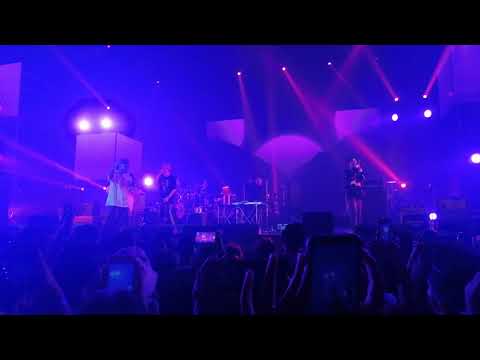 แบกไม่ไหว -​ UrboyTJ Feat.LAZYLOXY &​ OG-ANIC @สนามหลวงสวนสนาม