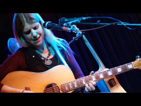 Song about bullying 'Letting Go' Live at Indi Bar by Tracey Barnett