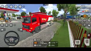 Game truk tangki pertamina warna merah pengisian pom mini | bus simulator indonesia gameplay screenshot 1