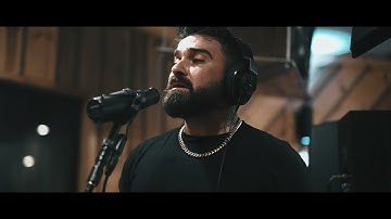 Hueston – Cry (Live from Power Station Studios)