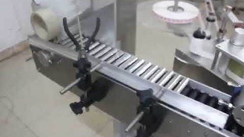 Automatic lip stick lip balm stick tube bottom labeling machine stick horizontal high speed labeling