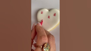 Wet on wet royalicing techniques #wetonwet #icing #decoratedcookies #cookies #rose