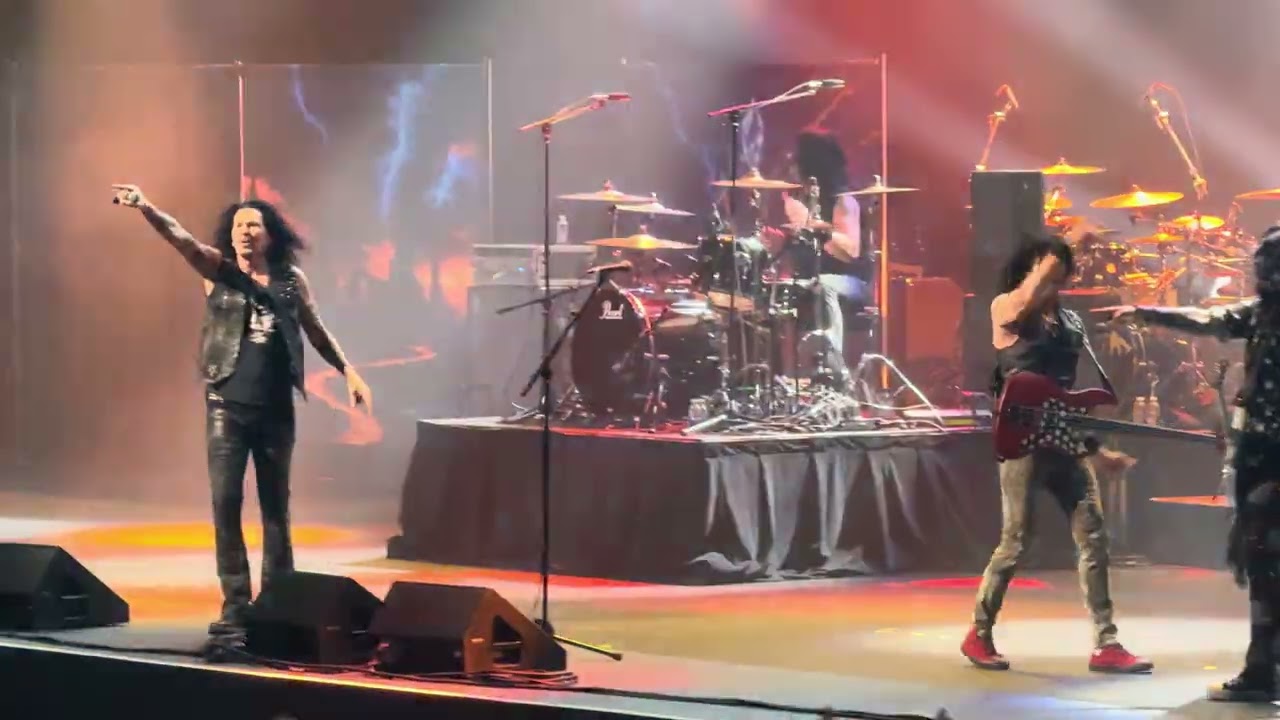 MAMA WEER ALL CRAZEE NOW, QUIET RIOT @FALLSVIEW CASINO, NIAGARA FALLS 2026