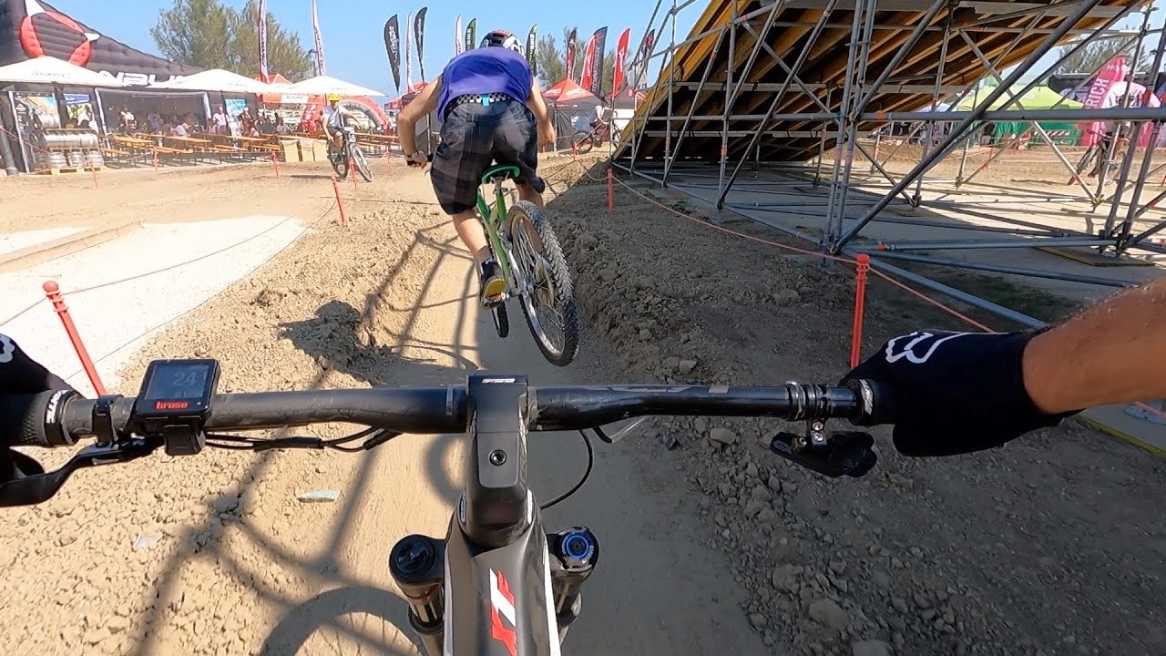 Bastano 15€ per divertirsi - MTB Pininfarina test e recensione 😜 - YouTube