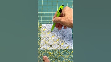 Quilt Block Half Square Triangle Easy Beginner Block | Sewing