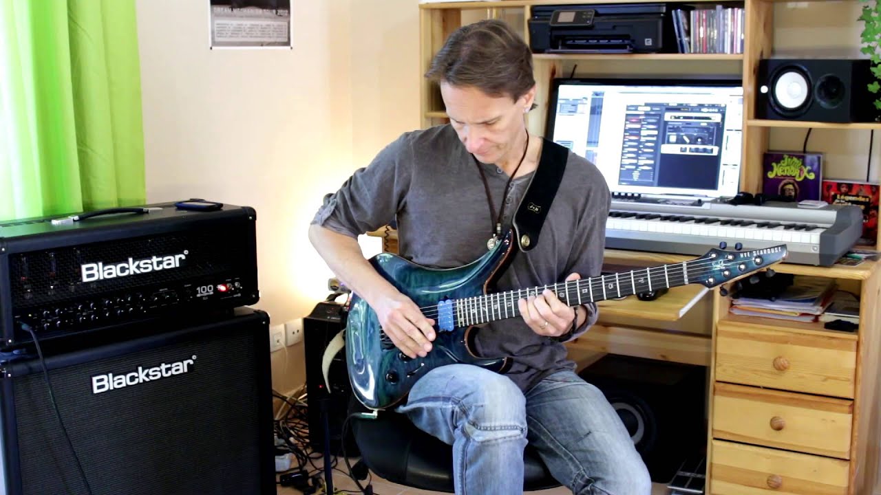 N-Land - solo snippet (with Siggi Braun "Stardust" & Hipshot Contour tremolo)