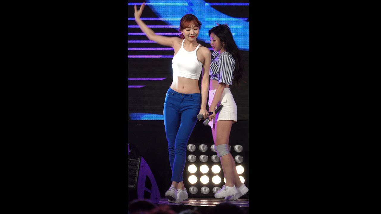 20180825 러블리즈 여름 한 조각 류수정☆정선 하나의 가을  Lovelyz Wag-zak Ryu Su Jeong