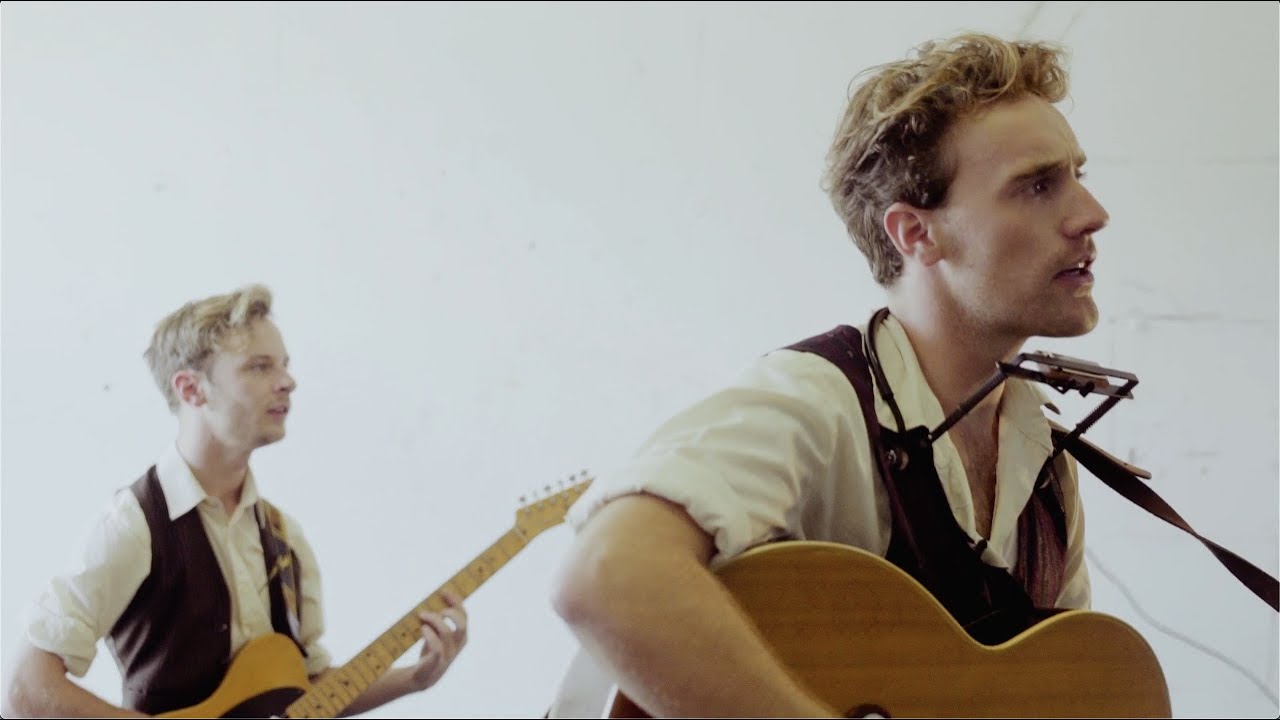 Watch Kaurna Cronin - Limping Dove (Live @ Glitch) on YouTube Watch Kaurna Cronin - Limping Dove (Live @ Glitch) on YouTube