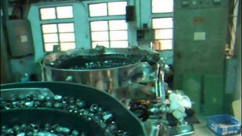 Unistrong- Two-spindle Nut Tapping Machine