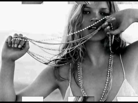 Kate Moss -Pink Martini-