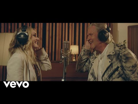 Johnny Logan, Jannike - Just One Look (Official Music Video)