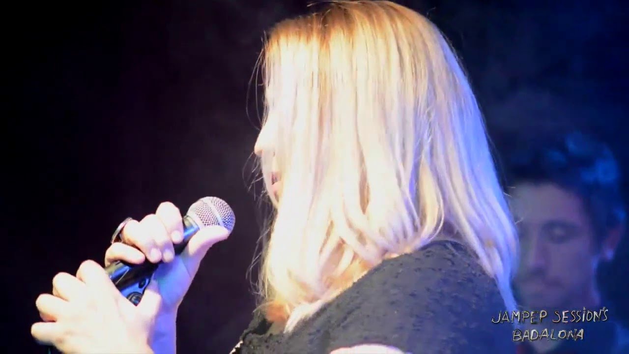 Hello (Adele's cover by RUT ROTGER)