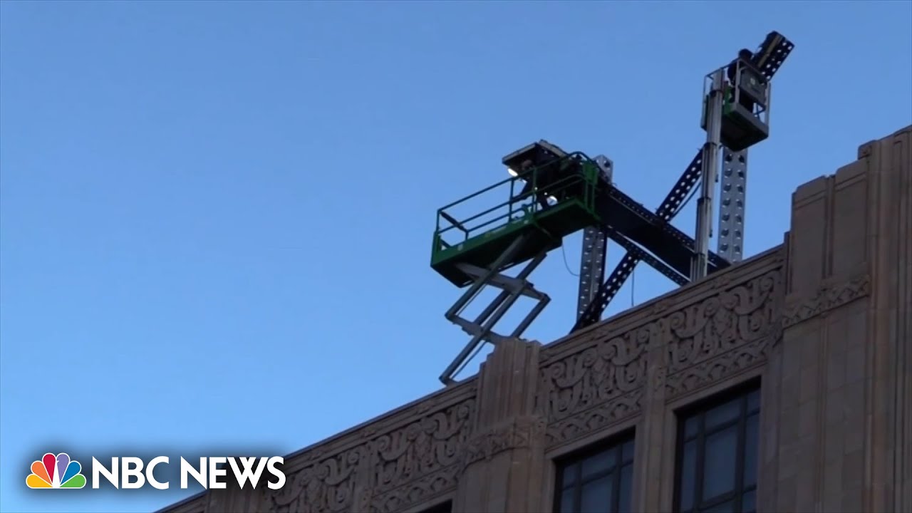 X takes down flashing sign from San Francisco headquarters