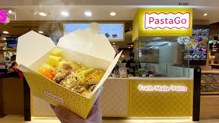 Grab and Go Freshly Made Pasta - Singapore Street Food #Shorts