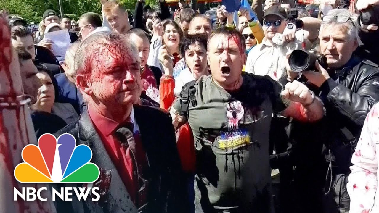 Russian Ambassador To Poland Attacked With Red Paint at World War Two Memorial