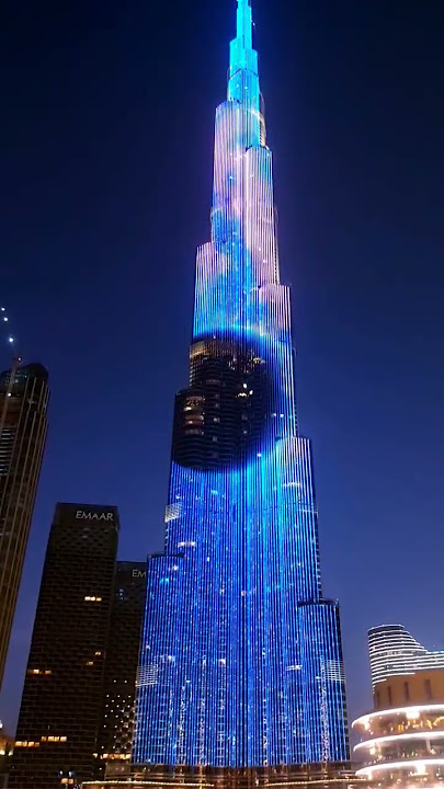 DUBAI Burj Khalifa at NIGHT