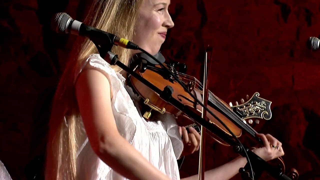 Bronwyn Keith-Hynes on The Caverns Sessions, "A Trip Around The Sun"