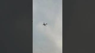 Air India flight Emergency Landing 2 घंटे तक हवा में लटके रहे  140 पैसेंजर 😱 #youtubeshorts