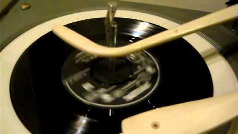 HMV 2006 RECORD PLAYER WITH MONARCH TURNTABLE