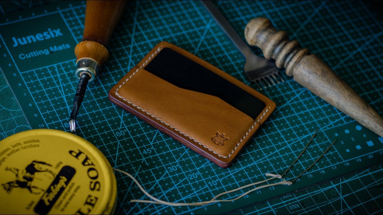01 minimalist leather card holder "rift" how it's made