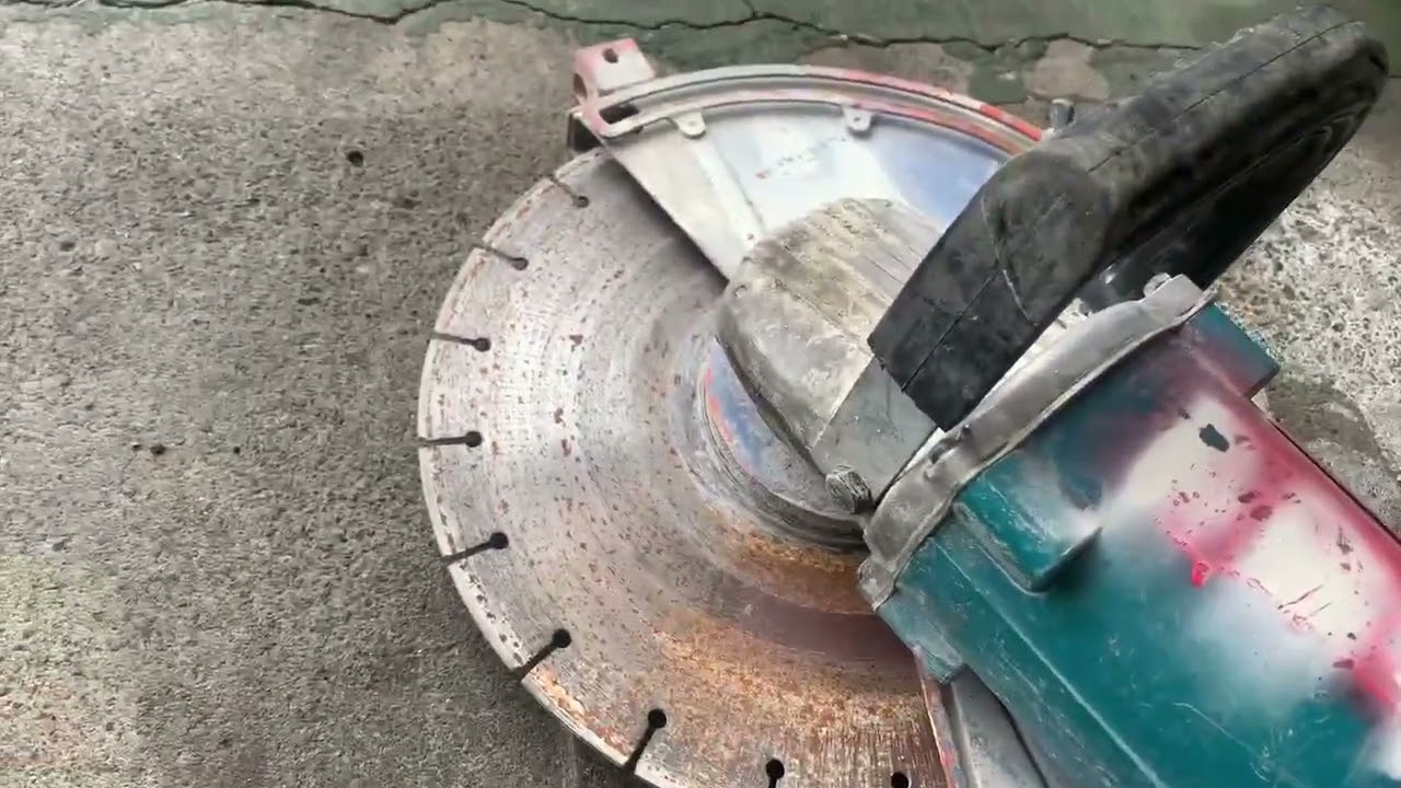 makita マキタ 10型 カッター 4110C コンクリートカッター 電動カッター コンクリート(D3629wY) makita マキタ 10型カッタ コンクリートカッター 4110C簡易動作確認
