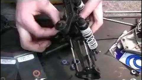 How to replace Traxxas Slash Bearings (Part 2)