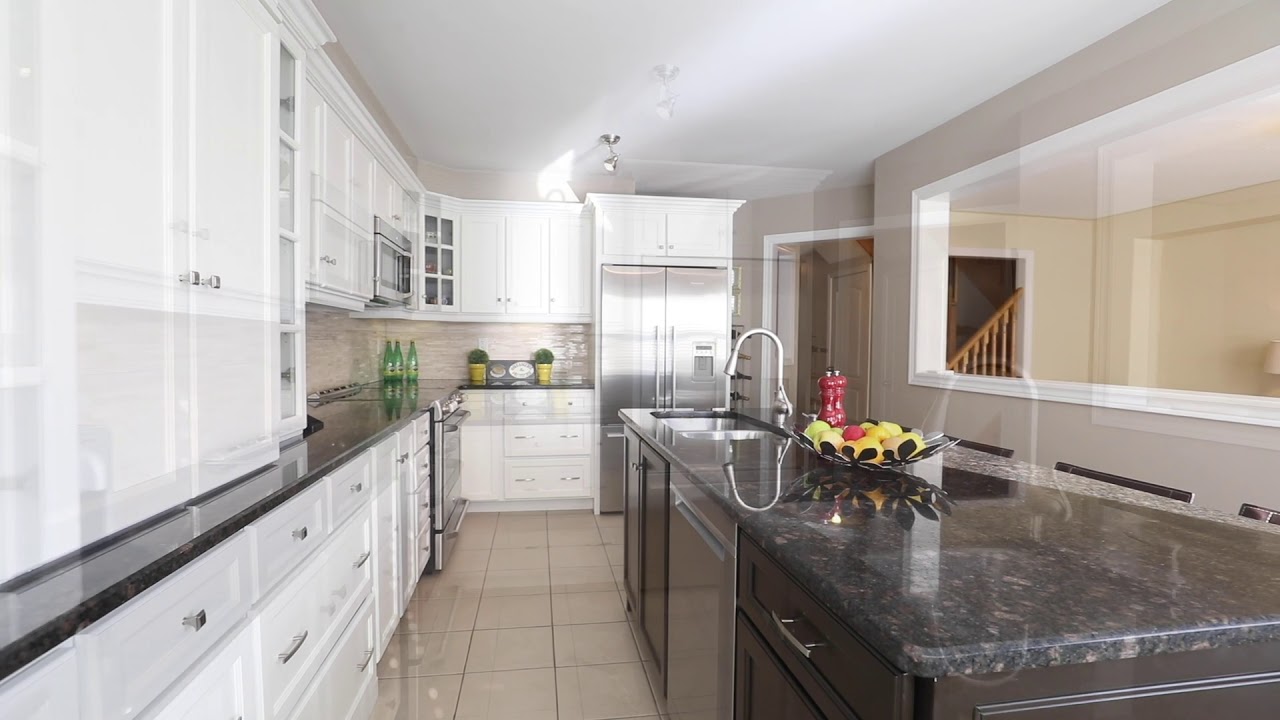 FOR SALE 8 Loontail Street, Bolton, Ontario Trish Condo, Royal LePage Sales Representative