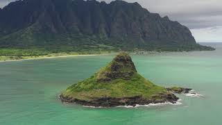 Hawaii by Drone - Mokoli&#39;i (Chinaman&#39;s Hat) 4K