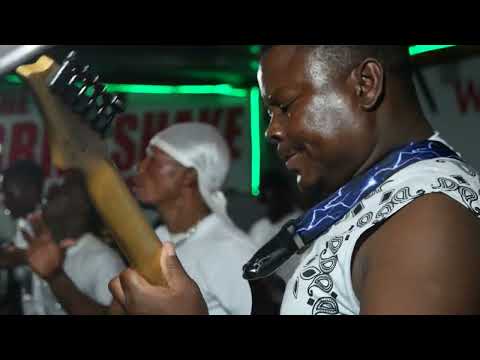 Solo Moyo Achidzosa Tongai Moyo Sezvazviri