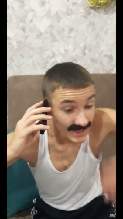 У бати потерялся сын😂 #shorts - YouTube