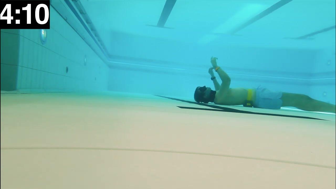 4 Ways To Stay Underwater Without Floating Up YouTube