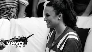 Vignette de la vidéo "Demi Lovato - Get Back (Demi Lovato: Simply Complicated)"