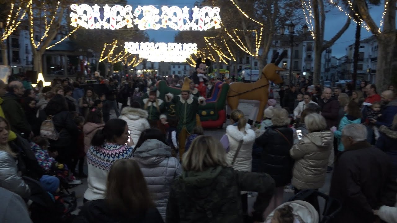 Encendido del alumbrado de Navidad en Baeza 1 Encendido del alumbrado de Navidad en Baeza