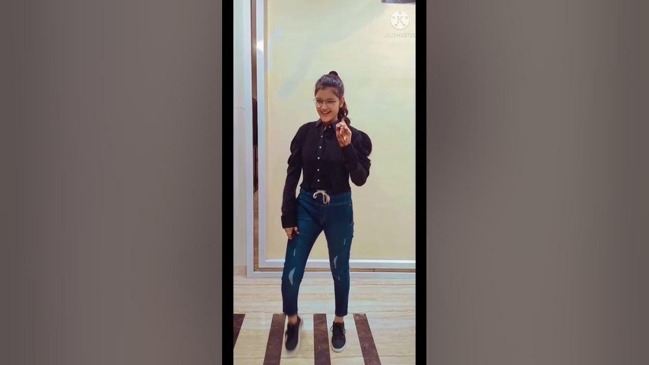Bachpan ka pyaar...👶😅|| Arna Jain||#shorts#bachpankapyaar😙 - YouTube