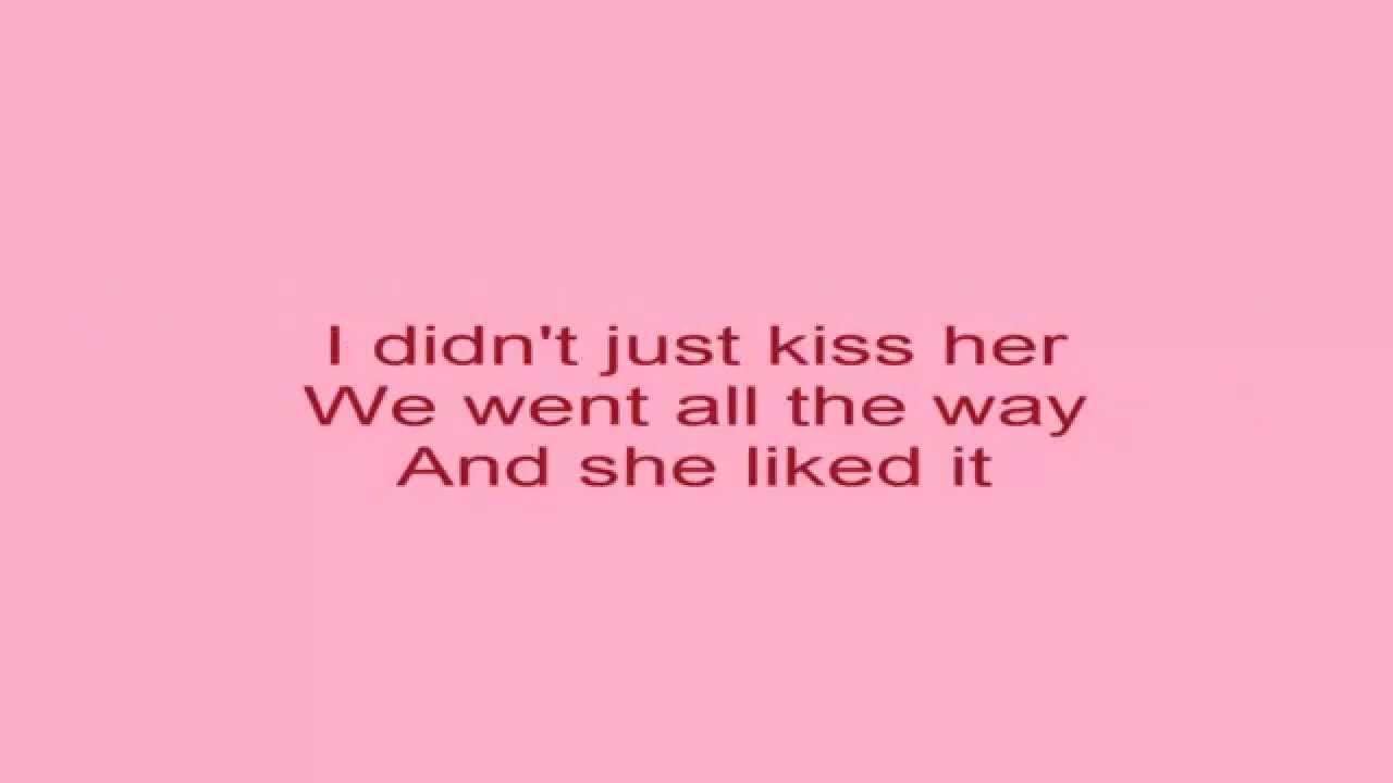 Jen Foster - I Didn't Just Kiss Her lyrics - YouTube