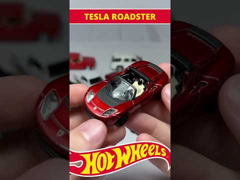 Видео: Hot Wheels Tesla roadster быстрый обзор машинки с космонавтом