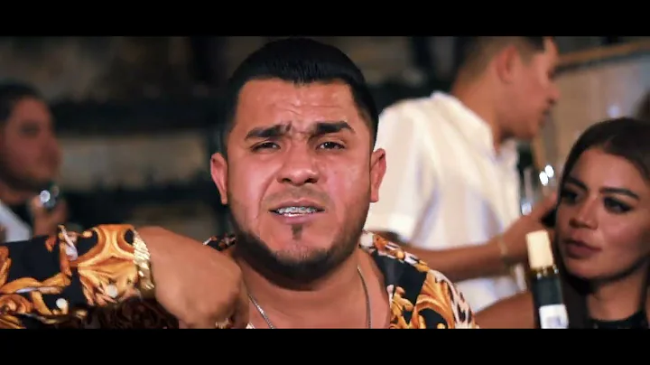 Gerardo Diaz y Su Gerarquia - Borracho y Mujeriego...