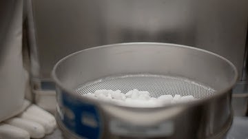 Finding Targets Inside the Cell: Small Molecule Drug Discovery