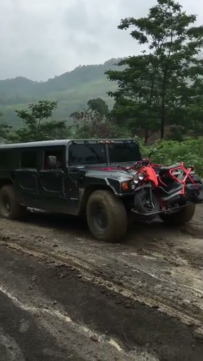 LAWAS OTOMOTIF MOBIL LANGKA: Military car Hummer H1 di Hambalang, Sentul #offroad