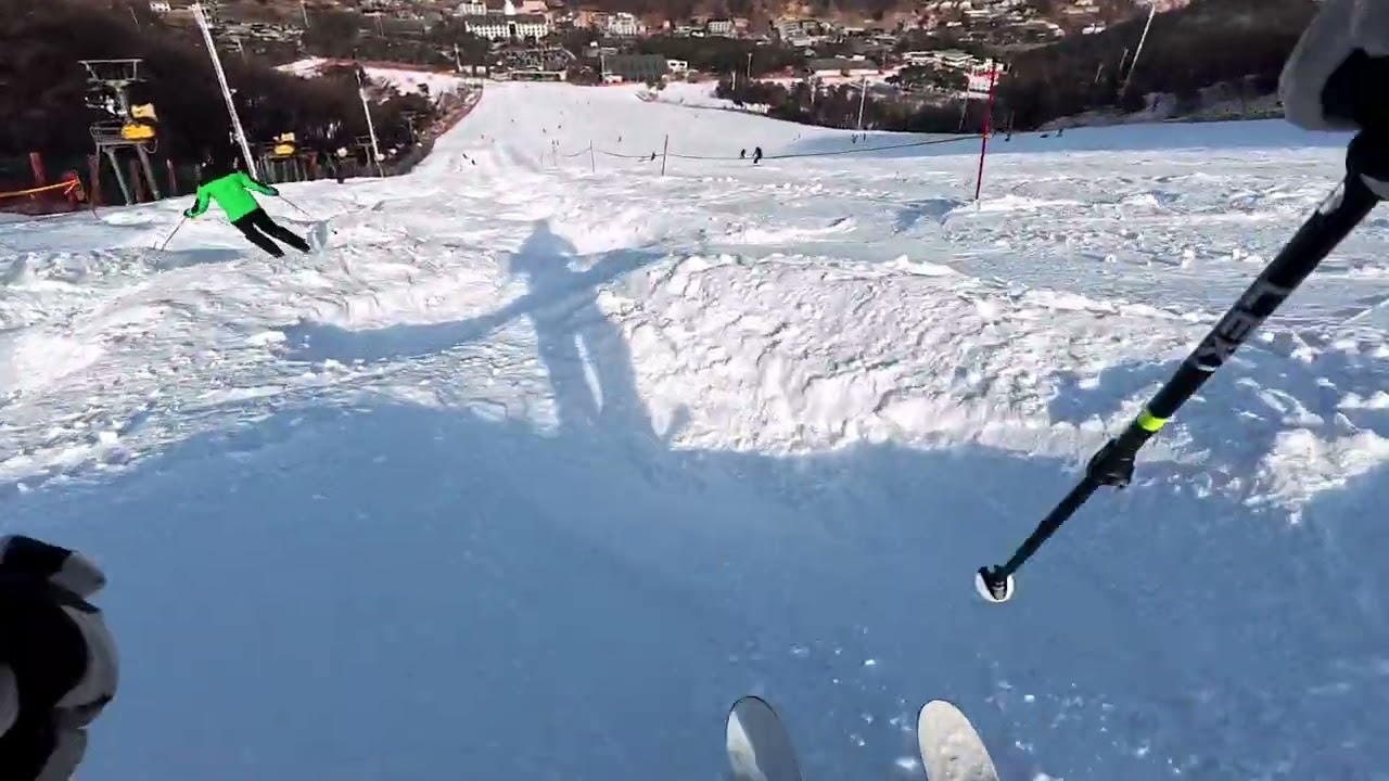 ASMR 2분 모글 긁는소리 (지산 모글) #skiing #ski #snow #레벨2 #지산 #모글 #모굴 #mogul #mogulskiing 